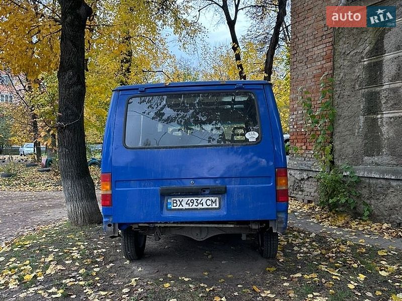 Минивэн Ford Transit 1988 в Каменец-Подольском