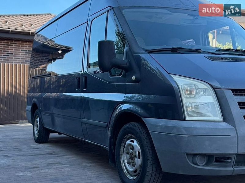 Минивэн Ford Transit 2008 в Буче