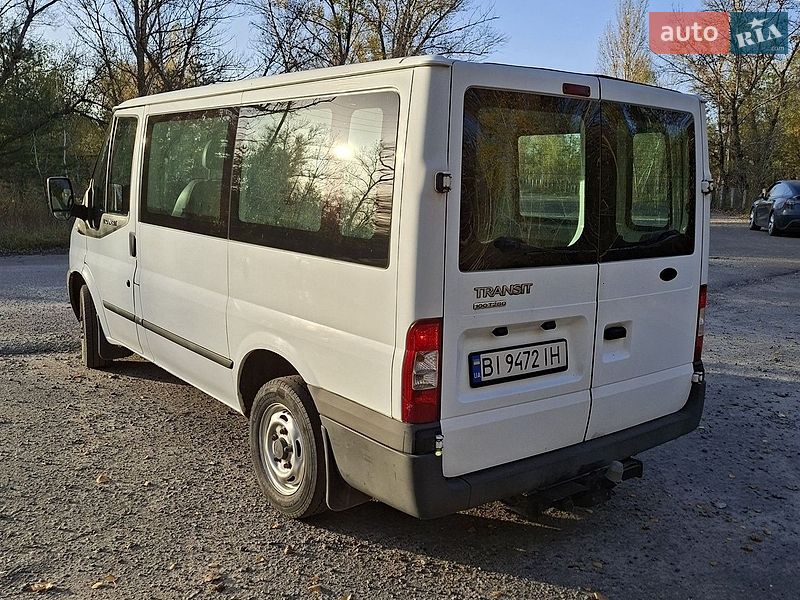 Вантажопасажирський фургон Ford Transit 2012 в Кременчуці