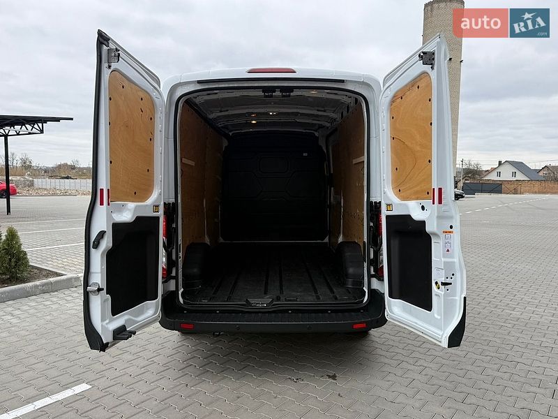 Грузовой фургон Ford Transit 2018 в Дубно