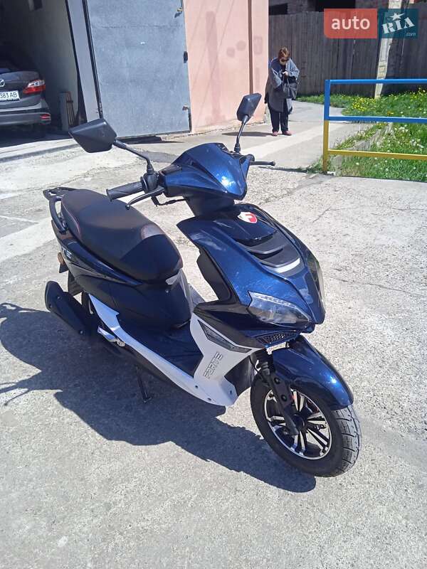 Грузовые мотороллеры, мотоциклы, скутеры, мопеды Forte Canoe 150 2022 в Коломые