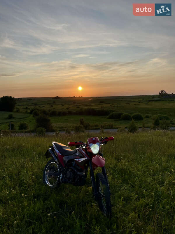 Forte FT 200GY-C5B 2018