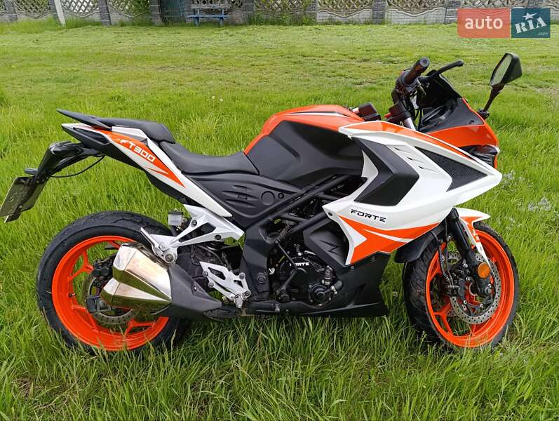 Спортбайк Forte R1 300 2022 в Лисянці