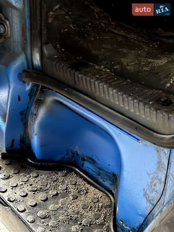 Борт Foton BJ 2004 в Киеве