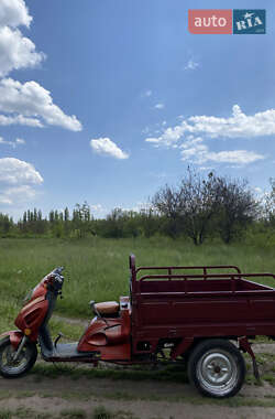 Грузовые трициклы Foton Five Star 2009 в Кременчуге