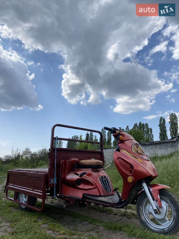 Грузовые трициклы Foton Five Star 2009 в Кременчуге