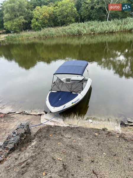Катер Four Winns H180 2003 в Днепре