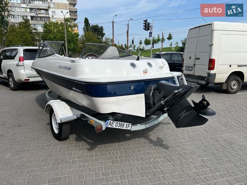 Катер Four Winns H180 2003 в Днепре