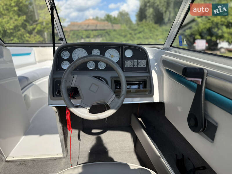 Катер Four Winns H210 1993 в Вінниці