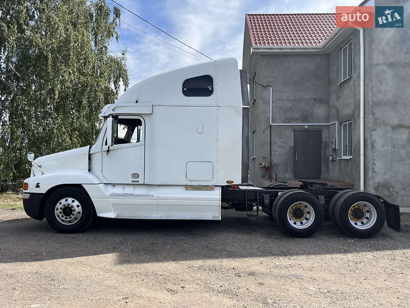 Тягач Freightliner Century 2000 в Одесі