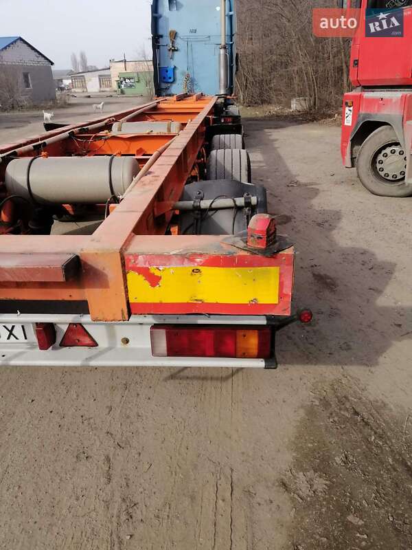 Тягач Freightliner Century 2002 в Теплодаре