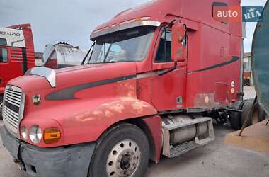 Тягач Freightliner Century 2001 в 