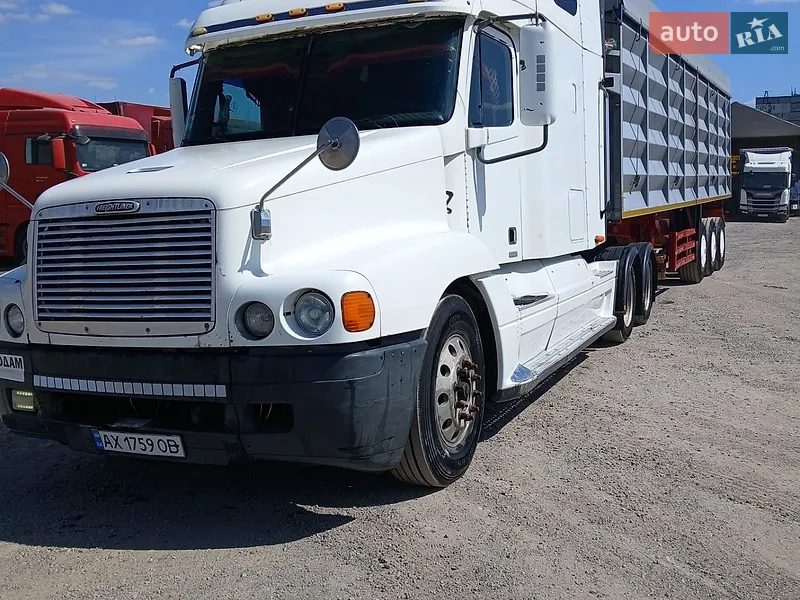 Freightliner Century 2002