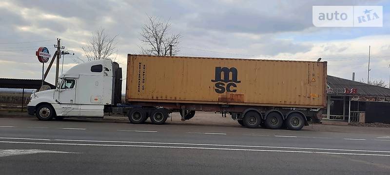 Freightliner Columbia
