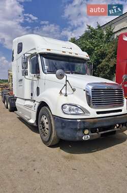 Тягач Freightliner Columbia 2002 в Одесі