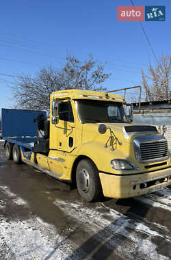 Платформа Freightliner Columbia 2003 в Днепре