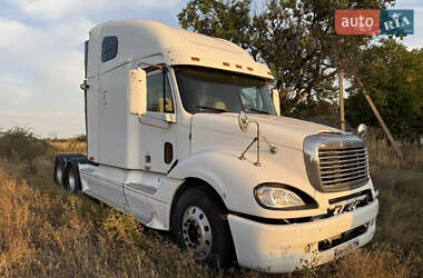 Контейнеровоз Freightliner Columbia 2003 в 
