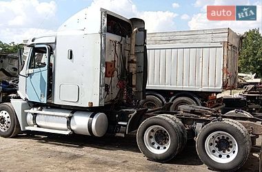 Тягач Freightliner Conventional 2000 в Измаиле