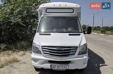 Микроавтобус Freightliner Sprinter 2013 в Запорожье