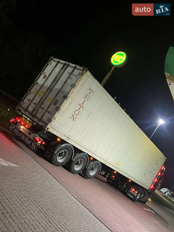 Контейнеровоз полуприцеп Frejat ST 1997 в Одессе