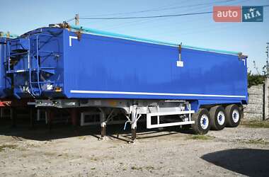 Самоскид напівпричіп Fruehauf 01Y 2015 в Бучачі