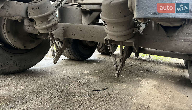 Самоскид напівпричіп Fruehauf Ackermann 1997 в Самборі