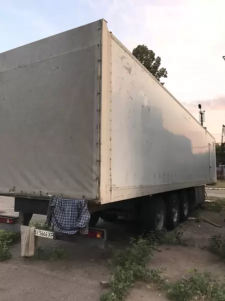 Фургон напівпричіп Fruehauf BPV 1991 в 