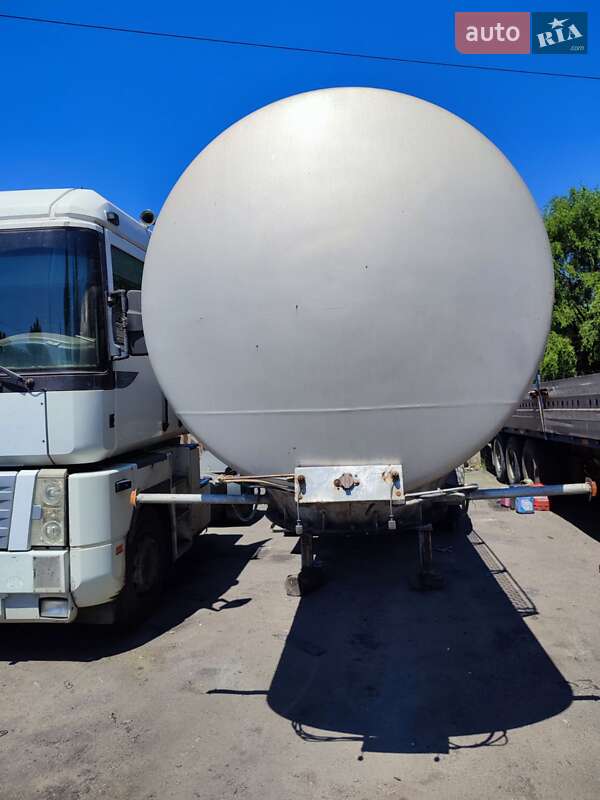 Цистерна полуприцеп Fruehauf BPV 1995 в Запорожье