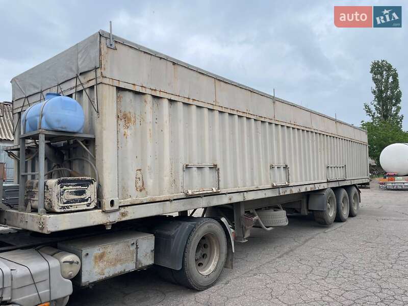 Зерновоз - полуприцеп Fruehauf BPV 1994 в Николаеве