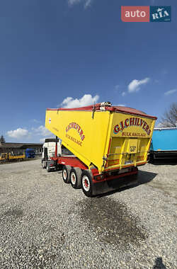Самоскид напівпричіп Fruehauf Carrier 2007 в 