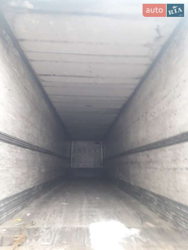 Изотермическая будка Fruehauf Crane 1993 в Харькове