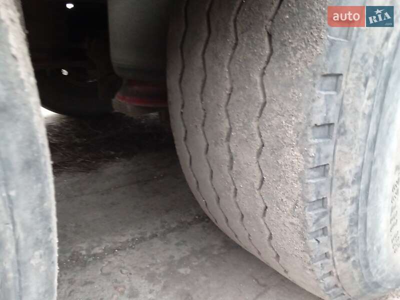 Контейнеровоз Fruehauf Crane 1998 в Николаеве