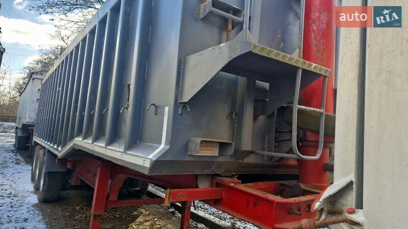 Зерновоз - полуприцеп Fruehauf Crane 1995 в Тернополе фото 3 Зерновоз - полуприцеп Fruehauf Crane 1995 в Тернополе