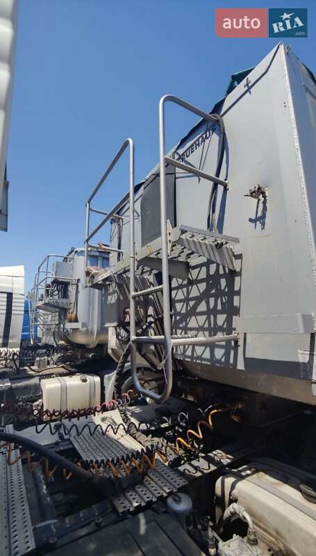 Зерновоз - полуприцеп Fruehauf D.3 2012 в Одессе