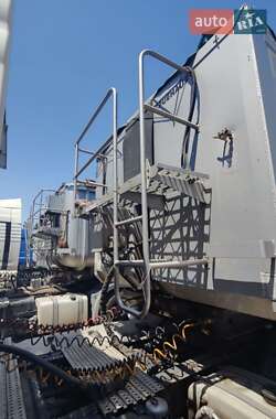 Зерновоз - полуприцеп Fruehauf D.3 2012 в 