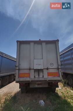 Зерновоз - полуприцеп Fruehauf D.3 2008 в 