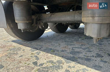 Самоскид напівпричіп Fruehauf D33C 2008 в Києві