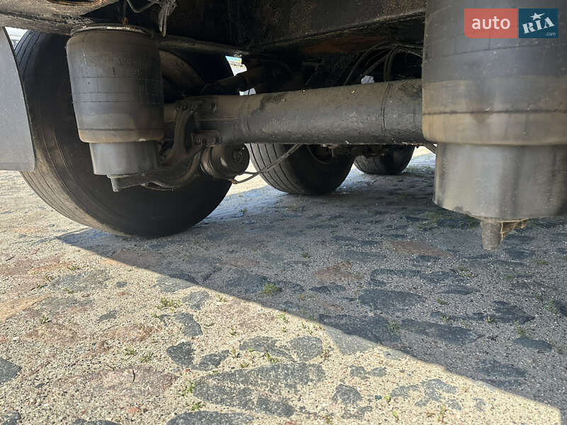 Самосвал полуприцеп Fruehauf D33C 2008 в Киеве