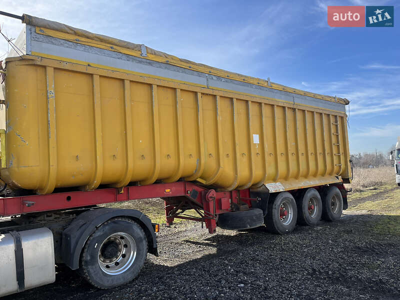 Самоскид напівпричіп Fruehauf DJD SA3 1990 в Хоролі