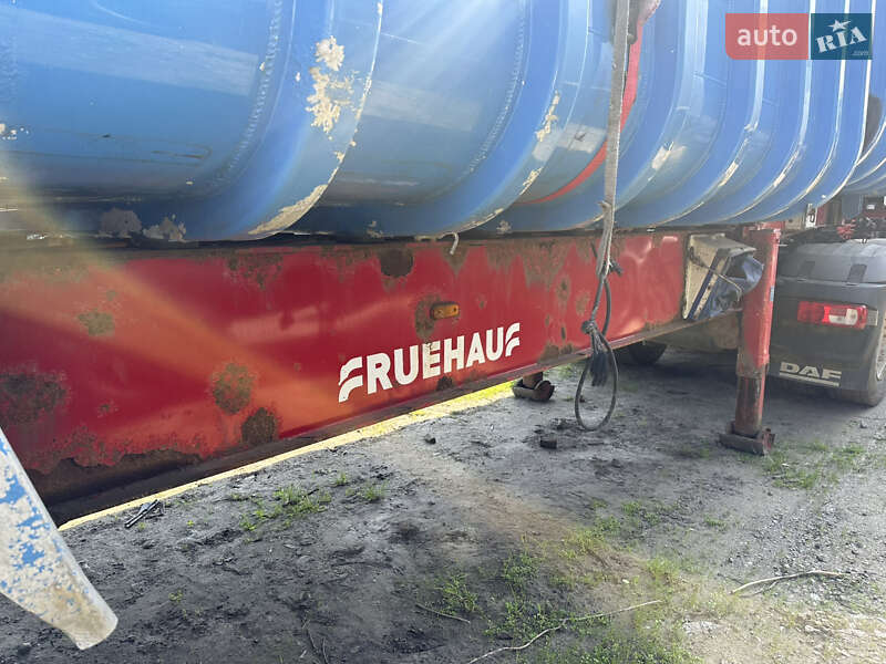 Самосвал полуприцеп Fruehauf DJD SA3 2009 в Киеве