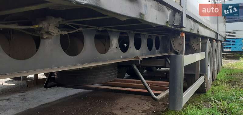 Бортовой полуприцеп Fruehauf F 1999 в Варве фото 3 Бортовой полуприцеп Fruehauf F 1999 в Варве