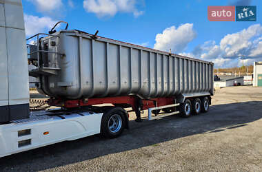 Самосвал полуприцеп Fruehauf GT 2010 в Тернополе
