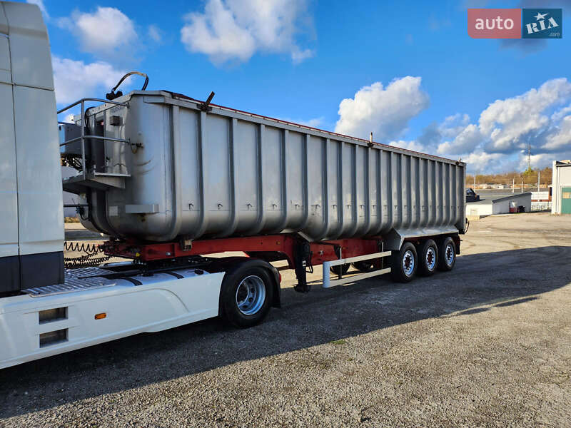 Самоскид напівпричіп Fruehauf GT 2010 в Тернополі фото Самоскид напівпричіп Fruehauf GT 2010 в Тернополі