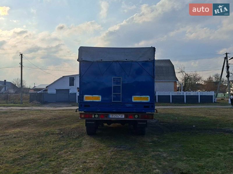 Контейнеровоз Fruehauf Limited 2000 в Варве