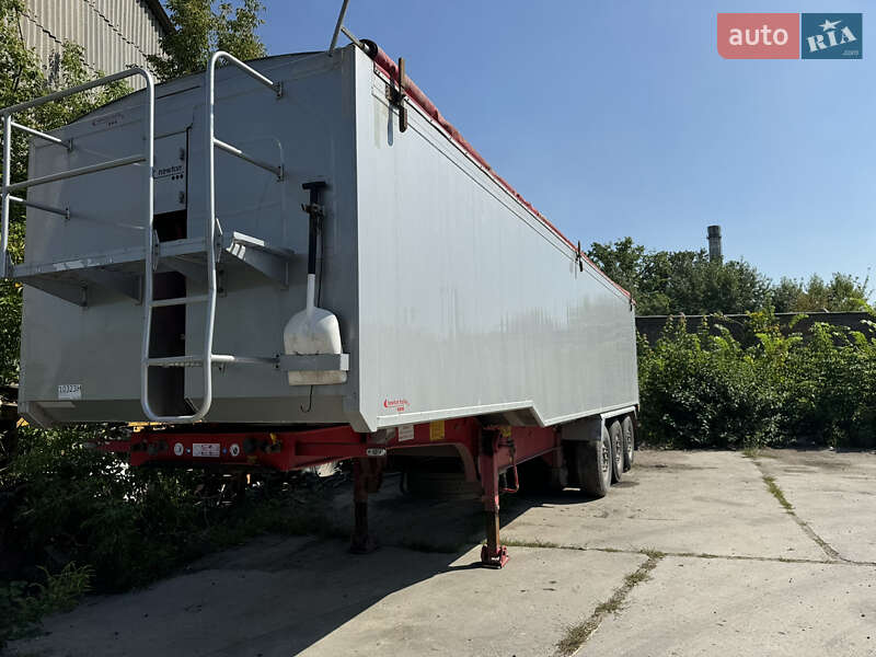 Зерновоз - полуприцеп Fruehauf LTD/WAD 2012 в Ровно