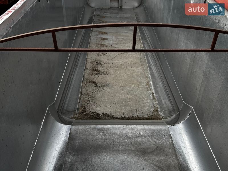 Зерновоз - полуприцеп Fruehauf LTD/WAD 2009 в Краснограде фото 6 Зерновоз - полуприцеп Fruehauf LTD/WAD 2009 в Краснограде