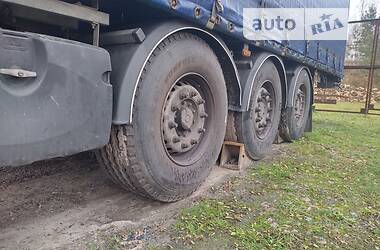 Тентованный борт (штора) - полуприцеп Fruehauf SAF 2007 в 