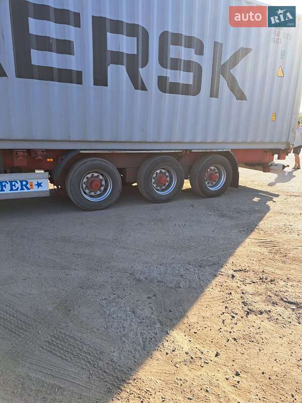 Контейнеровоз напівпричіп Fruehauf SAF 2000 в Одесі