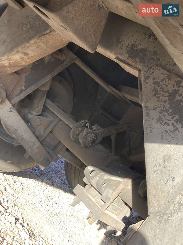 Контейнеровоз Fruehauf SAF 1987 в Одесі