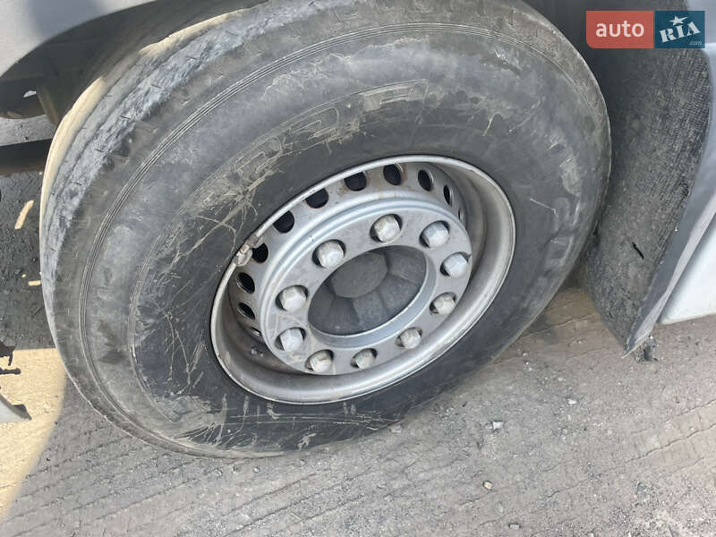 Тентований борт (штора) - напівпричіп Fruehauf SAF 2008 в Мукачевому